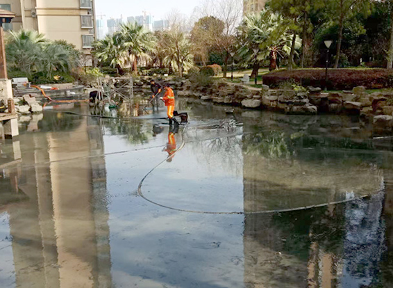 昭觉景观池淤泥清理